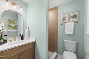 233 S Woodcrest St, Durham, NC 27703 - Photo 6