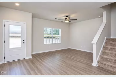 185 Seville Way, Clayton, NC 27520 - Photo 2