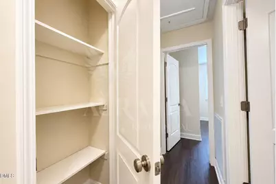 4800 Sweetbriar Drive, Raleigh, NC 27609 - Photo 32