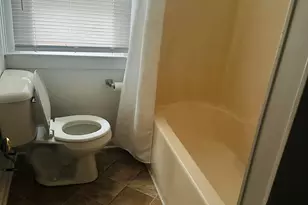111 W Summit Ave, Burlington, NC 27215 - Photo 28