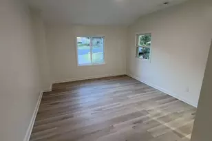 208 S St John St, Burlington, NC 27217 - Photo 22