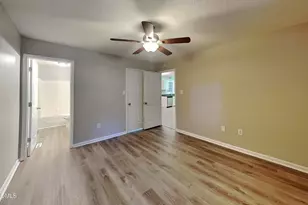 3008 Brittany Dr, Clayton, NC 27520 - Photo 8