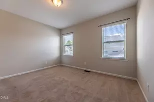 1035 Diamond Dove Ln, Apex, NC 27502 - Photo 10