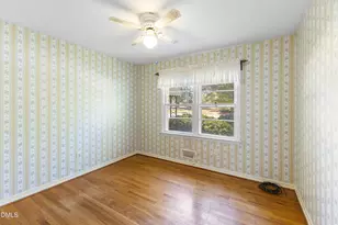 200 Avery St, Garner, NC 27529 - Photo 14