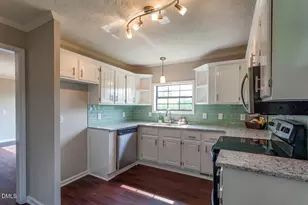 716 Breedlove Rd, Louisburg, NC 27549 - Photo 4
