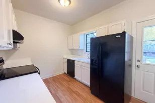 6125 Loch Laural Ln, Raleigh, NC 27613 - Photo 8