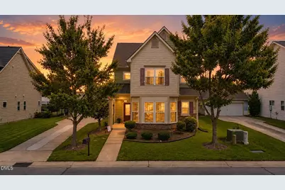 82 Heathwood Drive, Clayton, NC 27527 - Photo 2