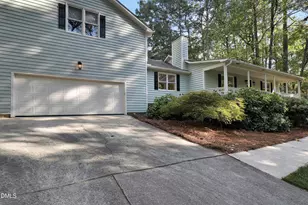 8512 Pinefield Rd, Apex, NC 27523 - Photo 2