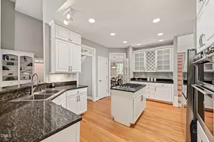74007 Harvey, Chapel Hill, NC 27517 - Photo 6