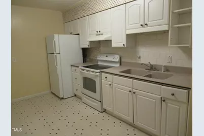 130 S Estes Drive #B-11, Chapel Hill, NC 27514 - Photo 16