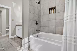 11913 Eagle Bluff Cir, Raleigh, NC 27613 - Photo 26