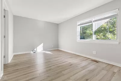 220 Elizabeth Street #Apt G15, Chapel Hill, NC 27514 - Photo 16