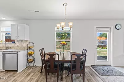403 N Lincoln Street, Benson, NC 27504 - Photo 18