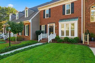 623 Crabbery Ln, Raleigh, NC 27609 - Photo 2