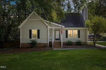 300 Burkwood Lane, Raleigh, NC 27609 - Photo 2