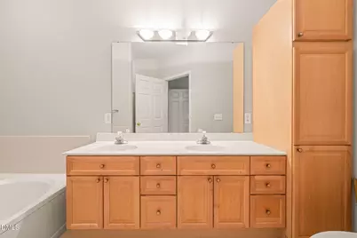 8221 Allyns Landing Way, Raleigh, NC 27615 - Photo 26