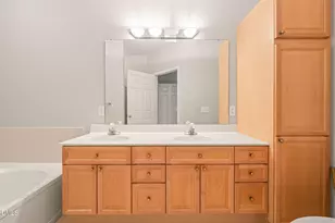 8221 Allyns Landing Way, Raleigh, NC 27615 - Photo 26