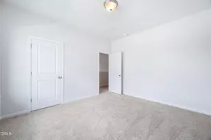 37 Chardonnay Dr, Lillington, NC 27546 - Photo 34