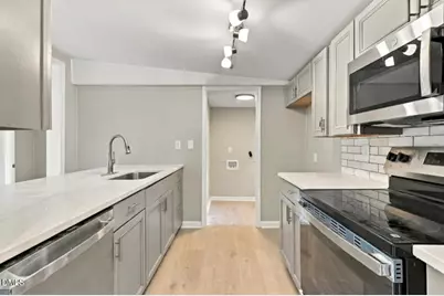 117 Fondern Drive, Hope Mills, NC 28348 - Photo 2