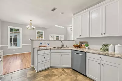 11002 Southwalk Lane, Raleigh, NC 27614 - Photo 2