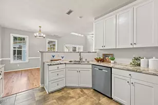 11002 Southwalk Ln, Raleigh, NC 27614 - Photo 2