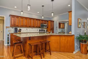 8900 Castleton Ln, Raleigh, NC 27615 - Photo 4