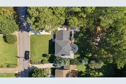 5009 Huntingdon Drive, Raleigh, NC 27606 - Photo 2