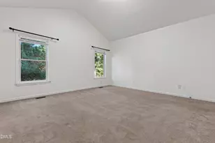 102 Powder Mill Ct, Cary, NC 27518 - Photo 14