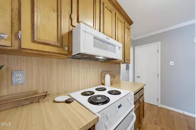 221 Clancy Circle, Cary, NC 27511 - Photo 10