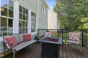 9004 Erinsbrook Dr, Raleigh, NC 27617 - Photo 46