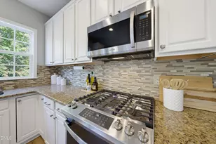 502 Siltstone Pl, Cary, NC 27519 - Photo 18