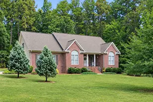 113 Beechwood Dr, Youngsville, NC 27596 - Photo 1