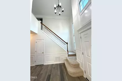 102 Pellinore Court, Cary, NC 27513 - Photo 8