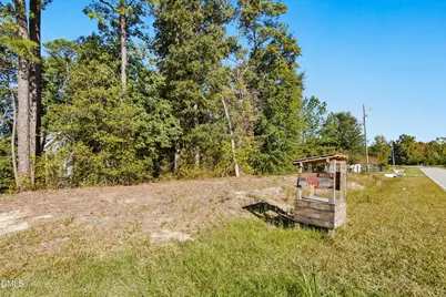 295 Byrdtown Road, Benson, NC 27504 - Photo 16
