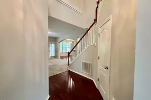 8208 Stone Cellar Dr, Raleigh, NC 27613 - Photo 4