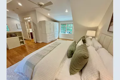 806 E Franklin Street, Chapel Hill, NC 27514 - Photo 34