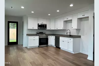 506 Crump Street, Smithfield, NC 27577 - Photo 8