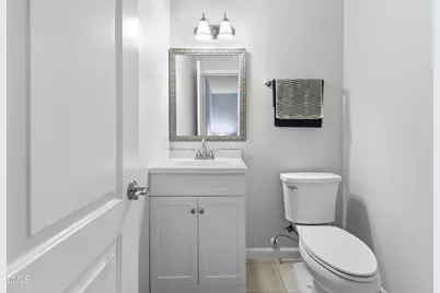 203 Barbary Court, Cary, NC 27511 - Photo 16