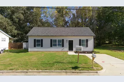817 Blount Street, Smithfield, NC 27577 - Photo 4