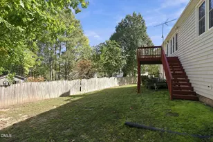6905 Whittlesea Pl, Raleigh, NC 27616 - Photo 36