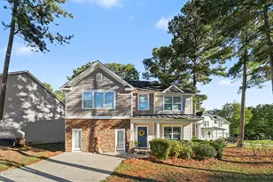 2600 Taton Ct, Sanford, NC 27330 - Photo 2