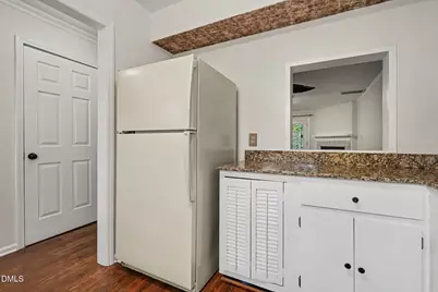 5510 Forest Oaks Drive, Raleigh, NC 27609 - Photo 12