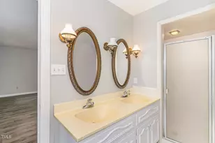 6824 Branton Dr, Cary, NC 27519 - Photo 22