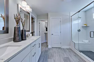 108 Rivulet Ct, Cary, NC 27519 - Photo 4