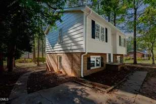 617 Sawmill Rd, Raleigh, NC 27615 - Photo 2
