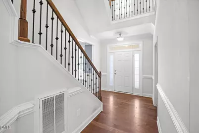 700 Crimson Oak Lane, Fuquay-Varina, NC 27526 - Photo 2