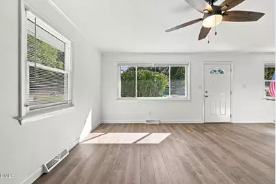 703 E Maynard Avenue, Durham, NC 27704 - Photo 6