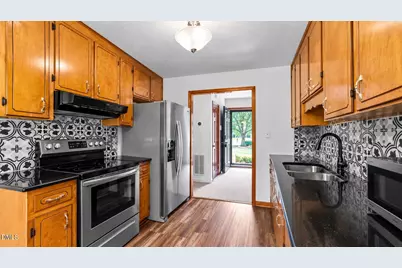 2712 Quail Point Drive, Raleigh, NC 27603 - Photo 2