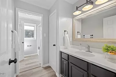 1112 Oakside Court, Raleigh, NC 27609 - Photo 28