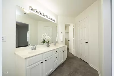 521 Renshaw Court, Cary, NC 27518 - Photo 18